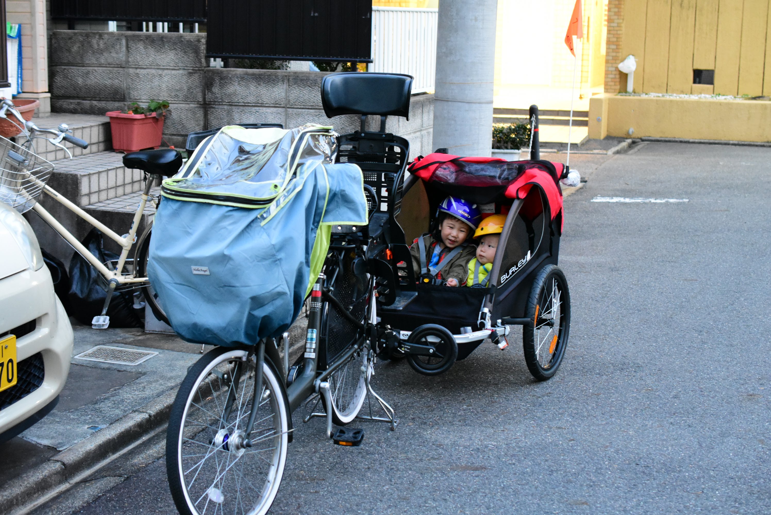 N様 BURLEY試乗記 一宮市のたて輪は子供乗せ自転車よりも安全なチャイルドトレーラーをお勧めします。